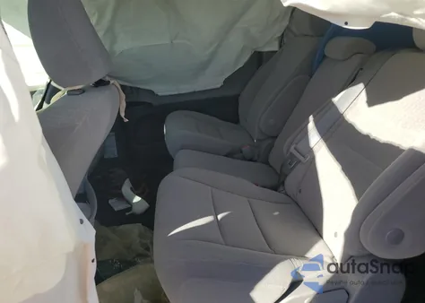 2018 Toyota Sienna Le from USA, damaged, VIN 5TDKZ3DC5JS947442